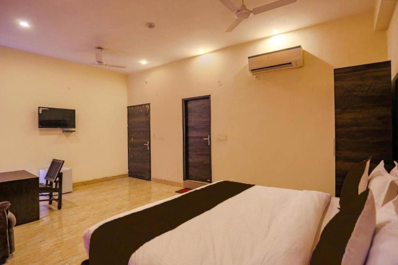 ניו דלהי Hotel Swan Suite Near Delhi Airport מראה חיצוני תמונה